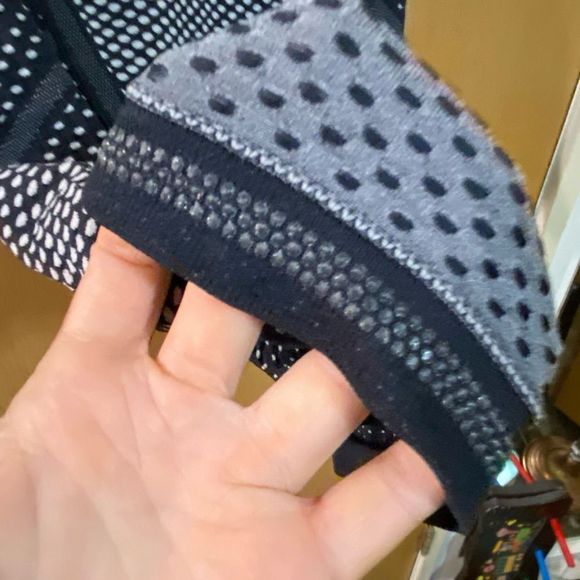 Athleta Fastest Track Ruched Polka Dot Tank Top SZ XS - Picture 3 of 9